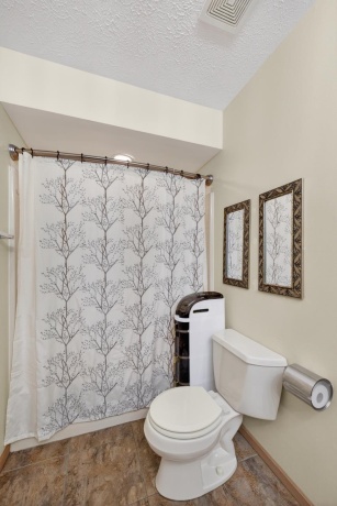 796 TULIP LN #23, ROCKFORD, Illinois 61107, 2 Bedrooms Bedrooms, ,1 BathroomBathrooms,Condominium,For Sale,TULIP LN #23,202602522