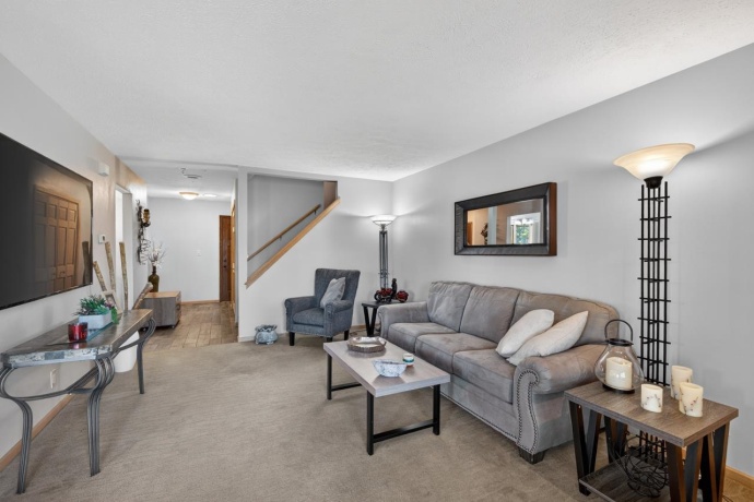 796 TULIP LN #23, ROCKFORD, Illinois 61107, 2 Bedrooms Bedrooms, ,1 BathroomBathrooms,Condominium,For Sale,TULIP LN #23,202602522