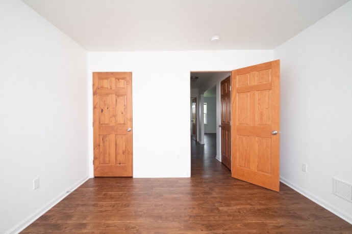 1581 Parkside, BELVIDERE, Illinois 61008, 3 Bedrooms Bedrooms, ,2 BathroomsBathrooms,House,For Sale,Parkside,202602524