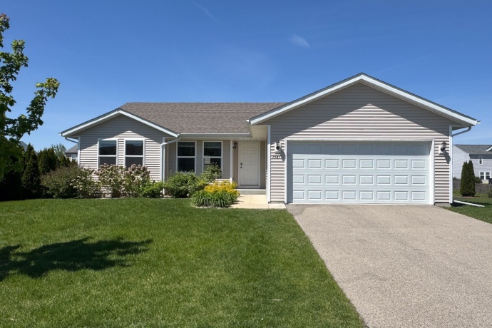 1581 Parkside, BELVIDERE, Illinois 61008, 3 Bedrooms Bedrooms, ,2 BathroomsBathrooms,House,For Sale,Parkside,202602524