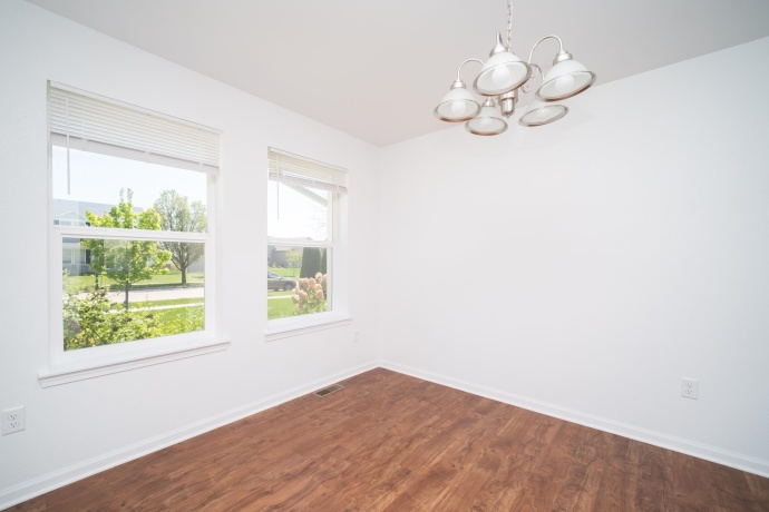 1581 Parkside, BELVIDERE, Illinois 61008, 3 Bedrooms Bedrooms, ,2 BathroomsBathrooms,House,For Sale,Parkside,202602524