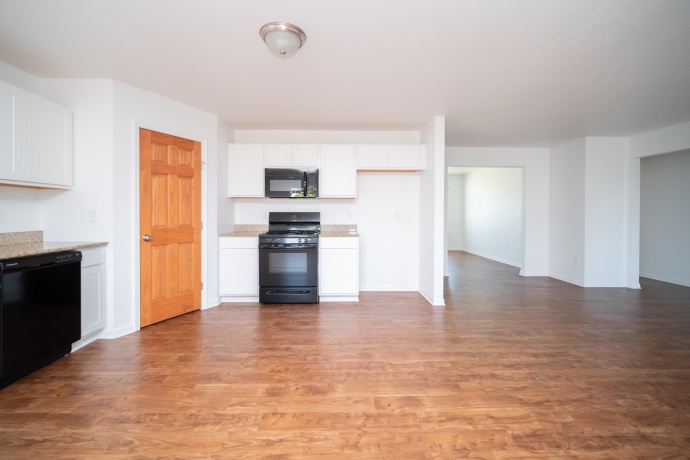 1581 Parkside, BELVIDERE, Illinois 61008, 3 Bedrooms Bedrooms, ,2 BathroomsBathrooms,House,For Sale,Parkside,202602524