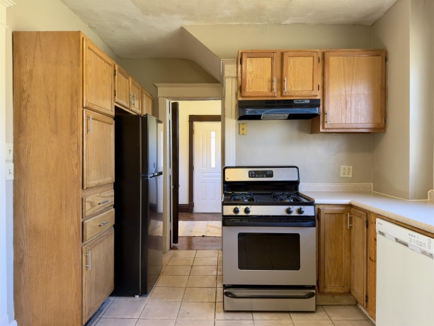 2226 10TH, ROCKFORD, Illinois 61104, 4 Bedrooms Bedrooms, ,1 BathroomBathrooms,House,For Sale,10TH,202601596