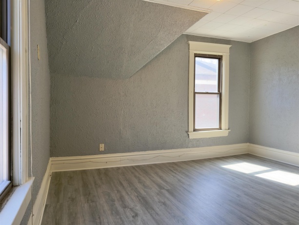 2226 10TH, ROCKFORD, Illinois 61104, 4 Bedrooms Bedrooms, ,1 BathroomBathrooms,House,For Sale,10TH,202601596