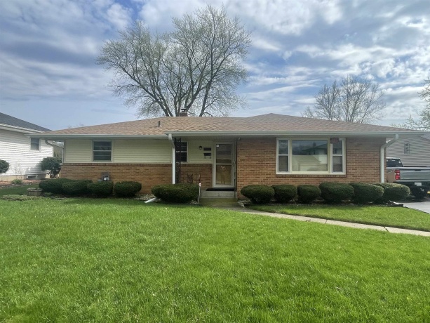 3815 Kentucky Drive, ROCKFORD, Illinois 61114, 2 Bedrooms Bedrooms, ,2 BathroomsBathrooms,House,For Sale,Kentucky Drive,202602531