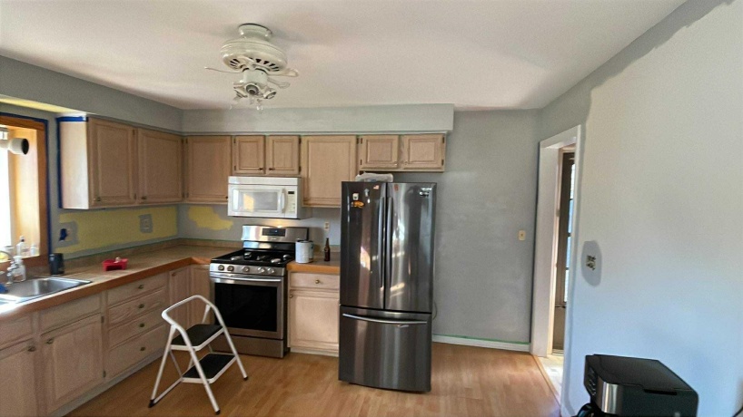3815 Kentucky Drive, ROCKFORD, Illinois 61114, 2 Bedrooms Bedrooms, ,2 BathroomsBathrooms,House,For Sale,Kentucky Drive,202602531