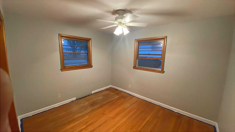 3815 Kentucky Drive, ROCKFORD, Illinois 61114, 2 Bedrooms Bedrooms, ,2 BathroomsBathrooms,House,For Sale,Kentucky Drive,202602531