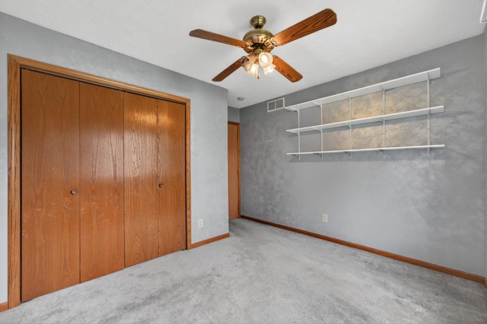 3052 Breezeway, ROCKFORD, Illinois 61109, 3 Bedrooms Bedrooms, ,2 BathroomsBathrooms,House,For Sale,Breezeway,202602537