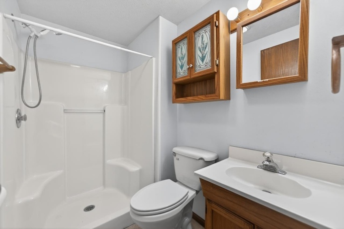 3052 Breezeway, ROCKFORD, Illinois 61109, 3 Bedrooms Bedrooms, ,2 BathroomsBathrooms,House,For Sale,Breezeway,202602537