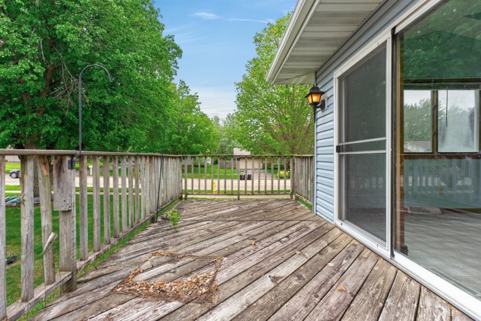 3052 Breezeway, ROCKFORD, Illinois 61109, 3 Bedrooms Bedrooms, ,2 BathroomsBathrooms,House,For Sale,Breezeway,202602537