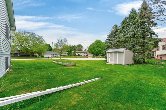 3052 Breezeway, ROCKFORD, Illinois 61109, 3 Bedrooms Bedrooms, ,2 BathroomsBathrooms,House,For Sale,Breezeway,202602537