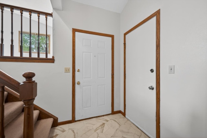 3052 Breezeway, ROCKFORD, Illinois 61109, 3 Bedrooms Bedrooms, ,2 BathroomsBathrooms,House,For Sale,Breezeway,202602537