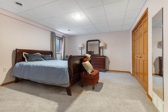 7576 Deer Track, ROCKFORD, Illinois 61102, 4 Bedrooms Bedrooms, ,3 BathroomsBathrooms,House,For Sale,Deer Track,202602538