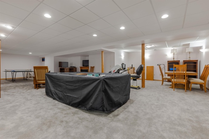 7576 Deer Track, ROCKFORD, Illinois 61102, 4 Bedrooms Bedrooms, ,3 BathroomsBathrooms,House,For Sale,Deer Track,202602538