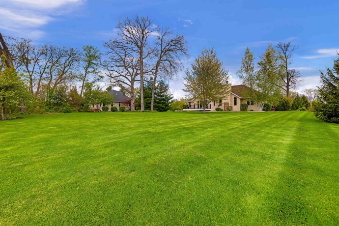 7576 Deer Track, ROCKFORD, Illinois 61102, 4 Bedrooms Bedrooms, ,3 BathroomsBathrooms,House,For Sale,Deer Track,202602538