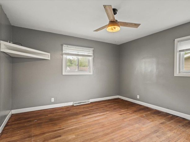 1270 Staver, FREEPORT, Illinois 61032, 3 Bedrooms Bedrooms, ,1 BathroomBathrooms,House,For Sale,Staver,202602539