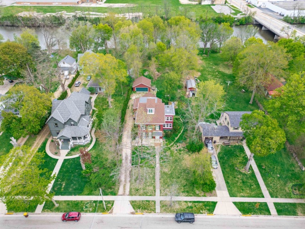 401 Lincoln, BELVIDERE, Illinois 61008, 3 Bedrooms Bedrooms, ,3 BathroomsBathrooms,House,For Sale,Lincoln,202602540