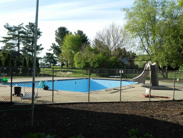 5933 CREEKSIDE, ROCKFORD, Illinois 61114, 4 Bedrooms Bedrooms, ,2 BathroomsBathrooms,House,For Sale,CREEKSIDE,202602542
