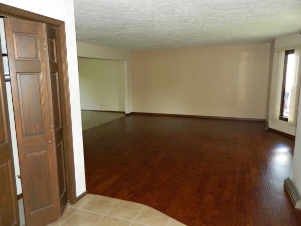 5933 CREEKSIDE, ROCKFORD, Illinois 61114, 4 Bedrooms Bedrooms, ,2 BathroomsBathrooms,House,For Sale,CREEKSIDE,202602542