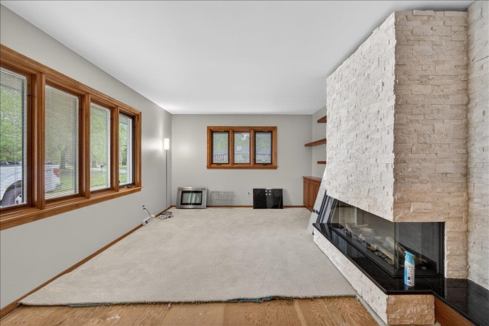6471 MYRTLE, ROCKFORD, Illinois 61108, 3 Bedrooms Bedrooms, ,3 BathroomsBathrooms,House,For Sale,MYRTLE,202602543