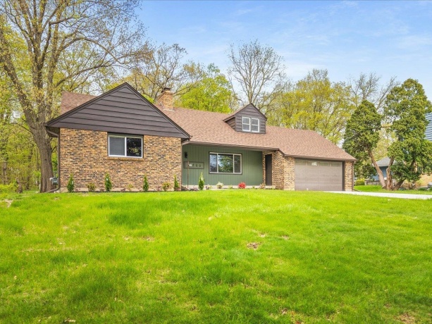 4708 Edgewood Hills, ROCKFORD, Illinois 61108, 3 Bedrooms Bedrooms, ,2 BathroomsBathrooms,House,For Sale,Edgewood Hills,202602544