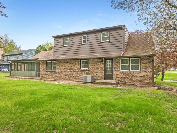 4708 Edgewood Hills, ROCKFORD, Illinois 61108, 3 Bedrooms Bedrooms, ,2 BathroomsBathrooms,House,For Sale,Edgewood Hills,202602544