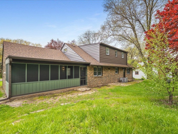 4708 Edgewood Hills, ROCKFORD, Illinois 61108, 3 Bedrooms Bedrooms, ,2 BathroomsBathrooms,House,For Sale,Edgewood Hills,202602544