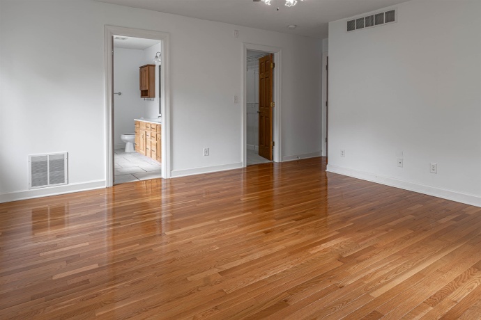 5335 Parliament, ROCKFORD, Illinois 61107, 4 Bedrooms Bedrooms, ,3 BathroomsBathrooms,House,For Sale,Parliament,202602545