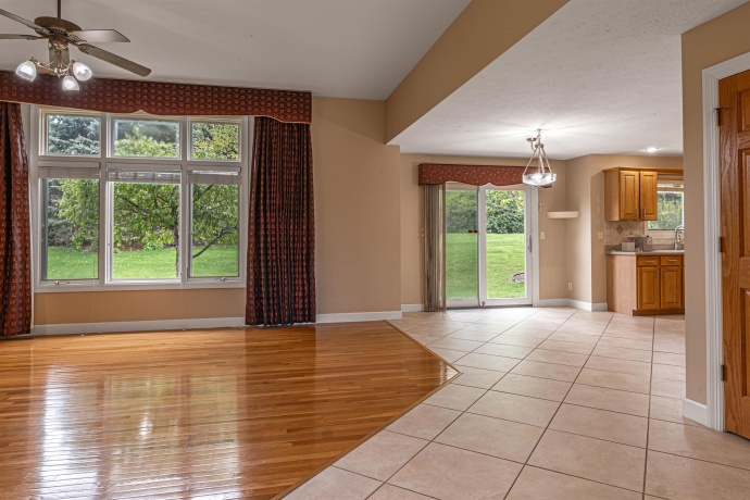 5335 Parliament, ROCKFORD, Illinois 61107, 4 Bedrooms Bedrooms, ,3 BathroomsBathrooms,House,For Sale,Parliament,202602545