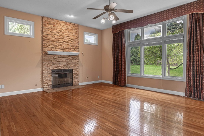 5335 Parliament, ROCKFORD, Illinois 61107, 4 Bedrooms Bedrooms, ,3 BathroomsBathrooms,House,For Sale,Parliament,202602545