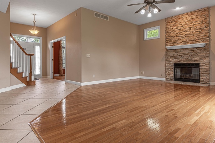 5335 Parliament, ROCKFORD, Illinois 61107, 4 Bedrooms Bedrooms, ,3 BathroomsBathrooms,House,For Sale,Parliament,202602545