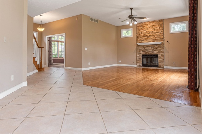 5335 Parliament, ROCKFORD, Illinois 61107, 4 Bedrooms Bedrooms, ,3 BathroomsBathrooms,House,For Sale,Parliament,202602545