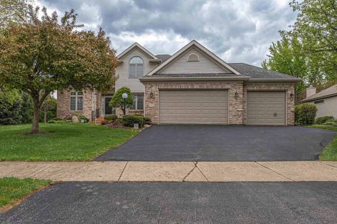5335 Parliament, ROCKFORD, Illinois 61107, 4 Bedrooms Bedrooms, ,3 BathroomsBathrooms,House,For Sale,Parliament,202602545