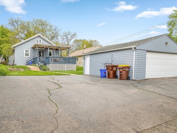 634 Rome, ROCKFORD, Illinois 61107, 3 Bedrooms Bedrooms, ,1 BathroomBathrooms,House,For Sale,Rome,202602547