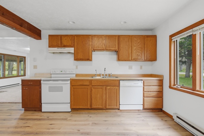 4924 Wendorf, MONROE CENTER, Illinois 61052, 3 Bedrooms Bedrooms, ,1 BathroomBathrooms,House,For Sale,Wendorf,202602549