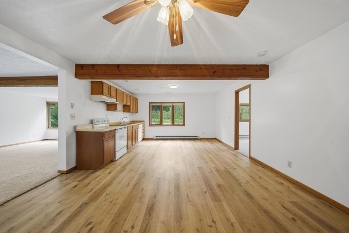 4924 Wendorf, MONROE CENTER, Illinois 61052, 3 Bedrooms Bedrooms, ,1 BathroomBathrooms,House,For Sale,Wendorf,202602549