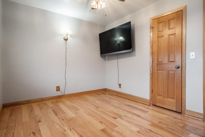 1126 COLUMBIA, BELVIDERE, Illinois 61008, 4 Bedrooms Bedrooms, ,2 BathroomsBathrooms,House,For Sale,COLUMBIA,202602550