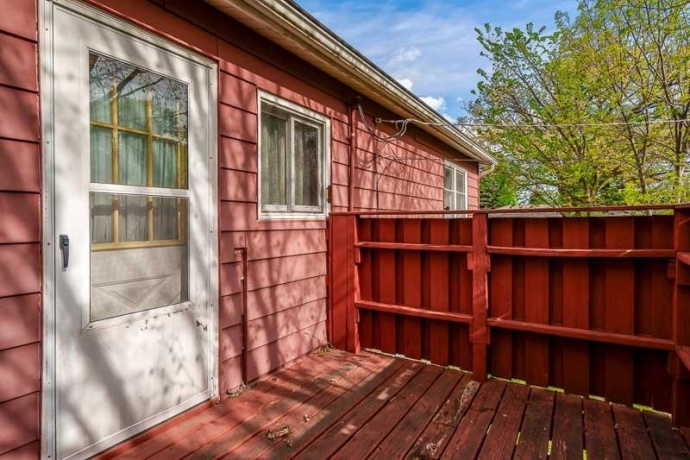 1126 COLUMBIA, BELVIDERE, Illinois 61008, 4 Bedrooms Bedrooms, ,2 BathroomsBathrooms,House,For Sale,COLUMBIA,202602550