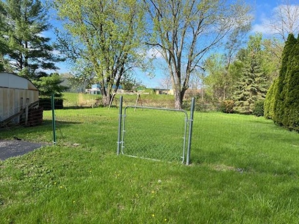 550 Waddell, FREEPORT, Illinois 61032, 2 Bedrooms Bedrooms, ,1 BathroomBathrooms,House,For Sale,Waddell,202602551