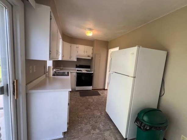 550 Waddell, FREEPORT, Illinois 61032, 2 Bedrooms Bedrooms, ,1 BathroomBathrooms,House,For Sale,Waddell,202602551
