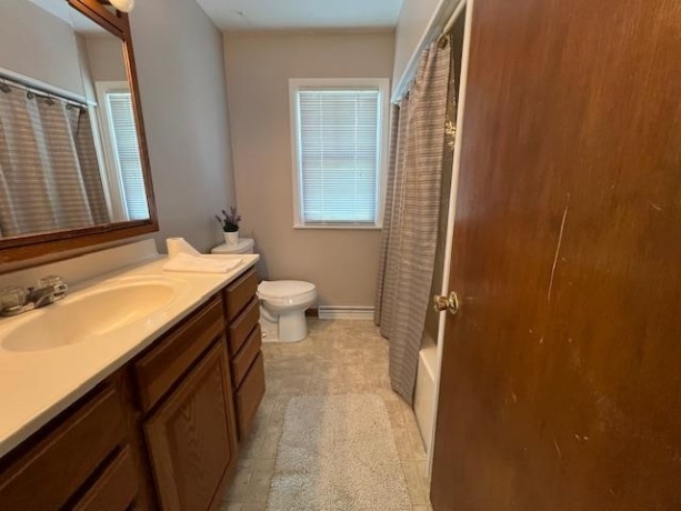 550 Waddell, FREEPORT, Illinois 61032, 2 Bedrooms Bedrooms, ,1 BathroomBathrooms,House,For Sale,Waddell,202602551