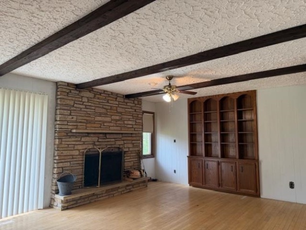 1041 Donna, BELVIDERE, Illinois 61008, 3 Bedrooms Bedrooms, ,2 BathroomsBathrooms,House,For Sale,Donna,202602554