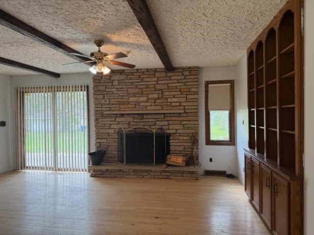 1041 Donna, BELVIDERE, Illinois 61008, 3 Bedrooms Bedrooms, ,2 BathroomsBathrooms,House,For Sale,Donna,202602554