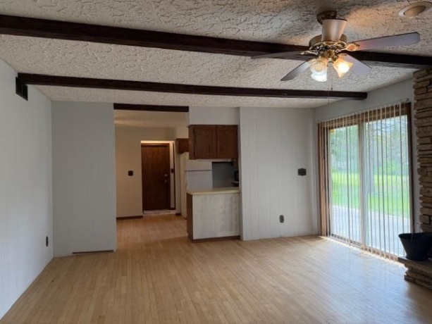1041 Donna, BELVIDERE, Illinois 61008, 3 Bedrooms Bedrooms, ,2 BathroomsBathrooms,House,For Sale,Donna,202602554
