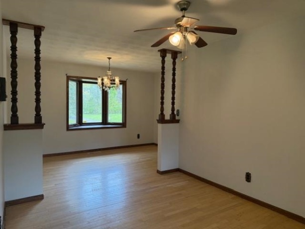 1041 Donna, BELVIDERE, Illinois 61008, 3 Bedrooms Bedrooms, ,2 BathroomsBathrooms,House,For Sale,Donna,202602554