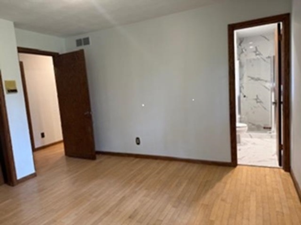 1041 Donna, BELVIDERE, Illinois 61008, 3 Bedrooms Bedrooms, ,2 BathroomsBathrooms,House,For Sale,Donna,202602554