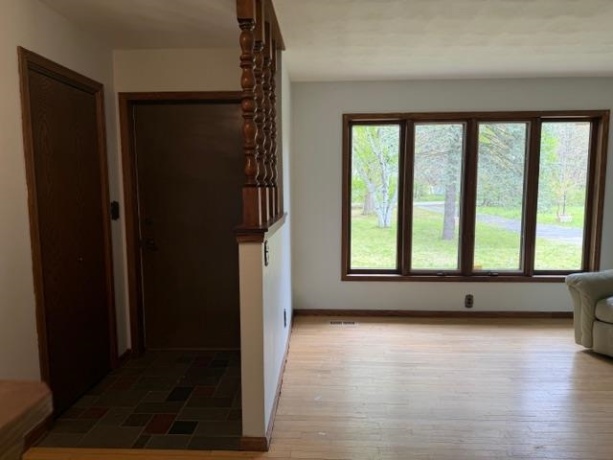 1041 Donna, BELVIDERE, Illinois 61008, 3 Bedrooms Bedrooms, ,2 BathroomsBathrooms,House,For Sale,Donna,202602554