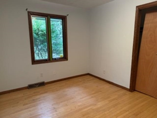 1041 Donna, BELVIDERE, Illinois 61008, 3 Bedrooms Bedrooms, ,2 BathroomsBathrooms,House,For Sale,Donna,202602554