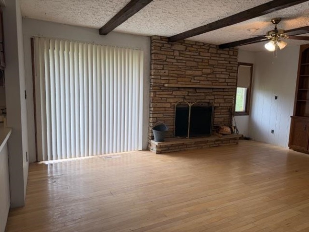 1041 Donna, BELVIDERE, Illinois 61008, 3 Bedrooms Bedrooms, ,2 BathroomsBathrooms,House,For Sale,Donna,202602554