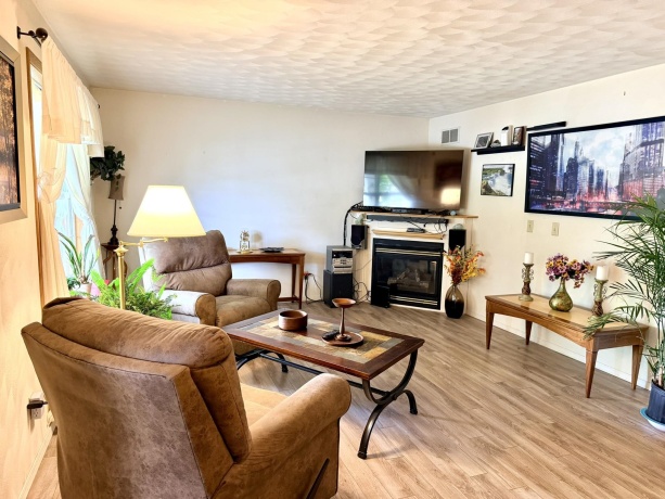 3378 Prairie View, ROCKFORD, Illinois 61107, 3 Bedrooms Bedrooms, ,1 BathroomBathrooms,House,For Sale,Prairie View,202602555